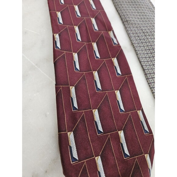 Lot of 2 Vintage Ties Bill Blass And Country B. - Picture 4 of 8